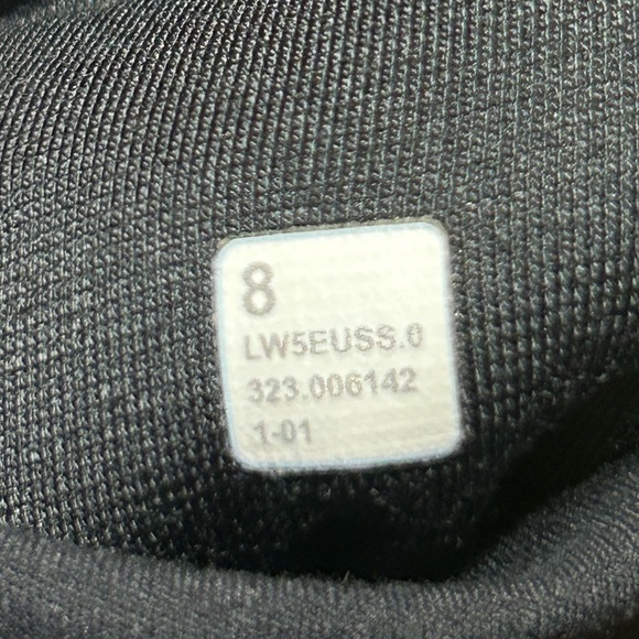 lululemon athletica Black Flare Legging Size:8 - Picture 3 of 3